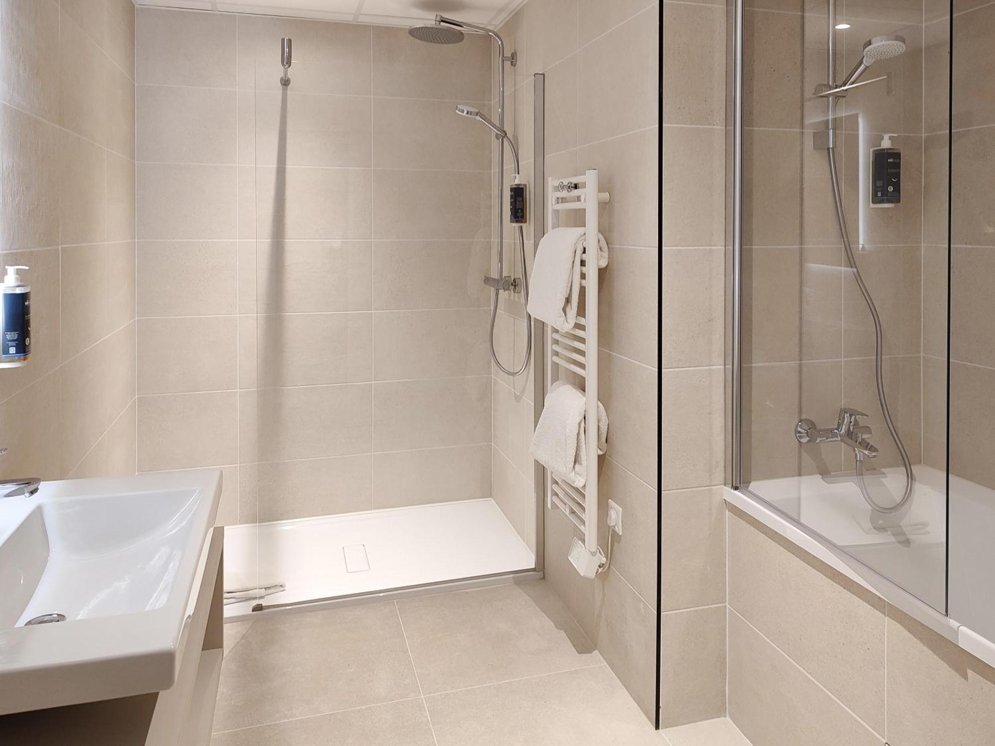 Brit Hotel Limoges Centre Gare エクステリア 写真